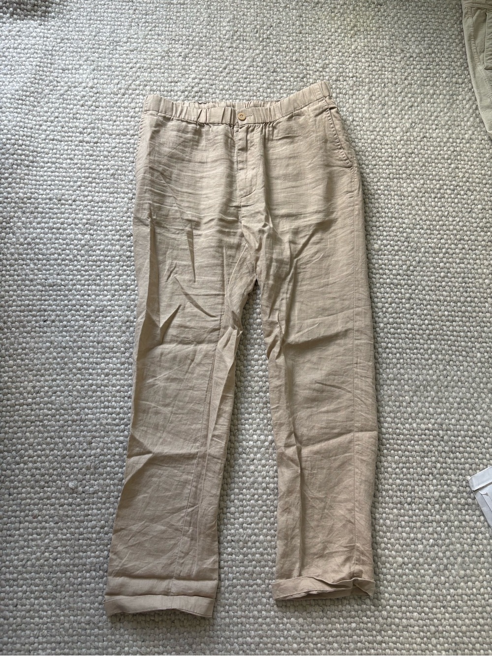 Quince Men's Linen-Blend Chinos in Beige Tan